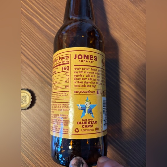 Jones Soda Fallout Sunset Sarsaparilla - EMPTY Bottle & Standard Cap - Prop - Picture 6 of 7